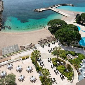 Le Meridien Beach Plaza